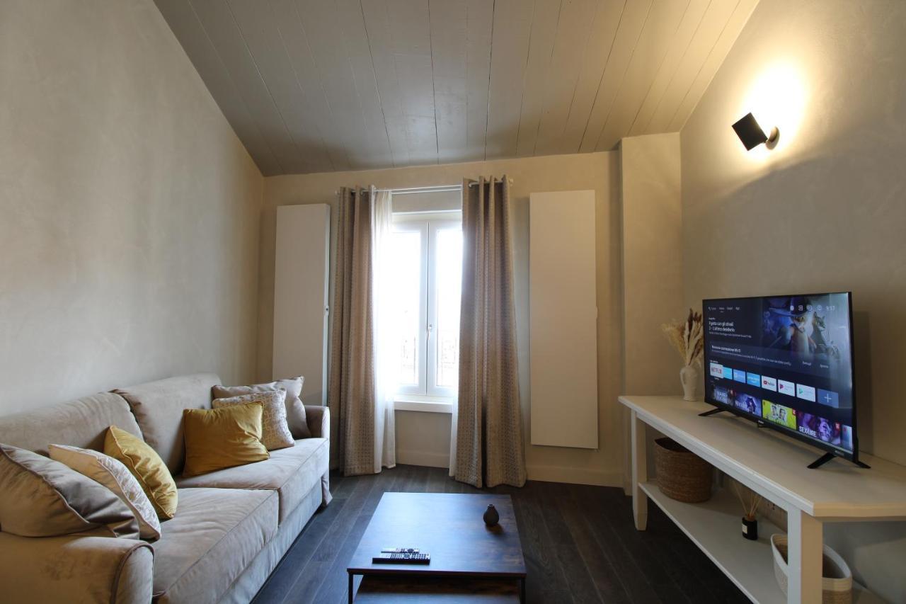 Elegant And Luxury Apartment @Altare Della Patria Rom Exteriör bild