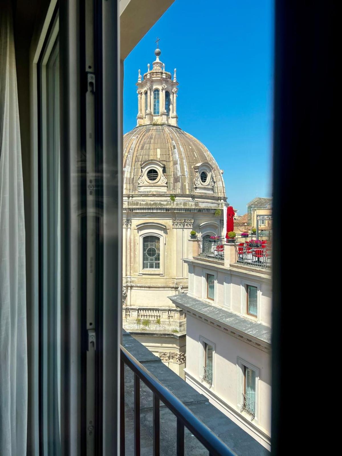 Elegant And Luxury Apartment @Altare Della Patria Rom Exteriör bild