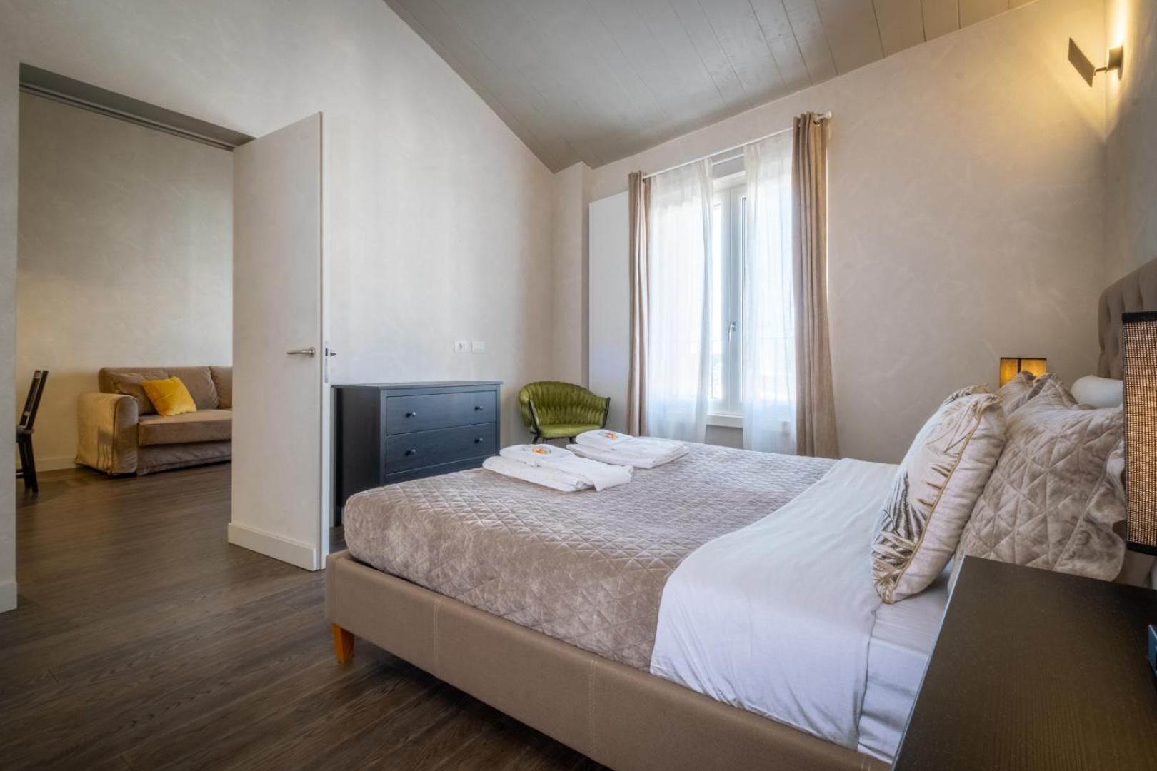 Elegant And Luxury Apartment @Altare Della Patria Rom Exteriör bild